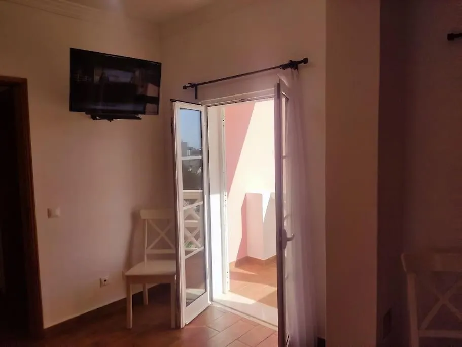 Central Location 3 Bedroom Villa Albufeira Portugal