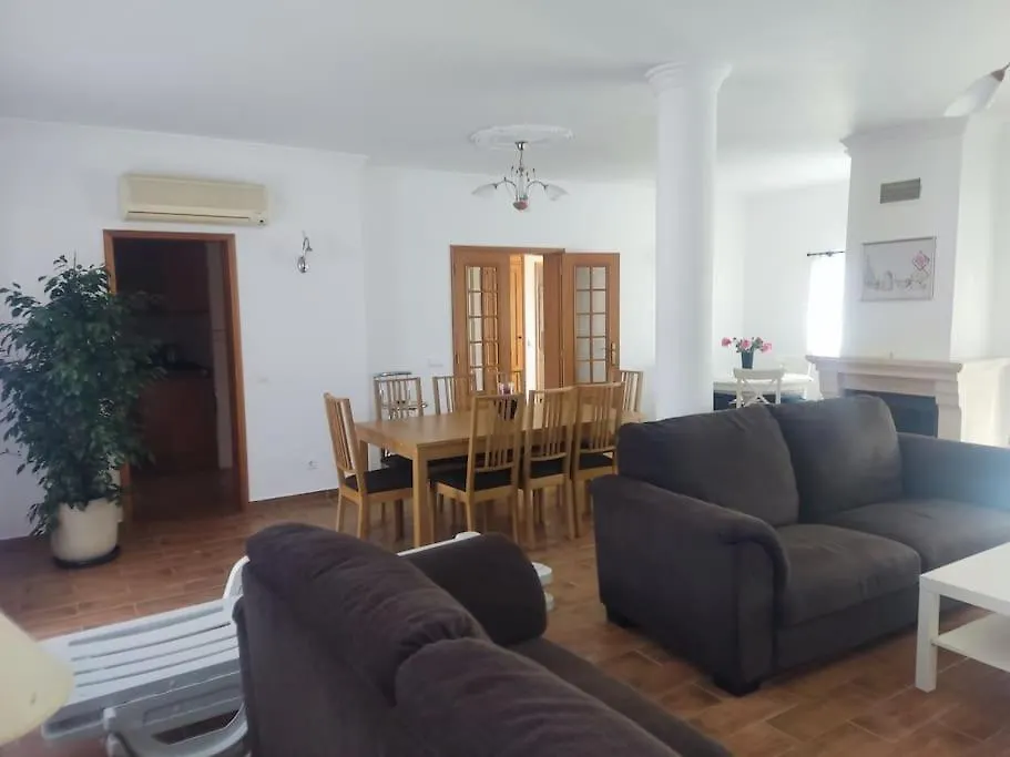 Central Location 3 Bedroom Villa Albufeira