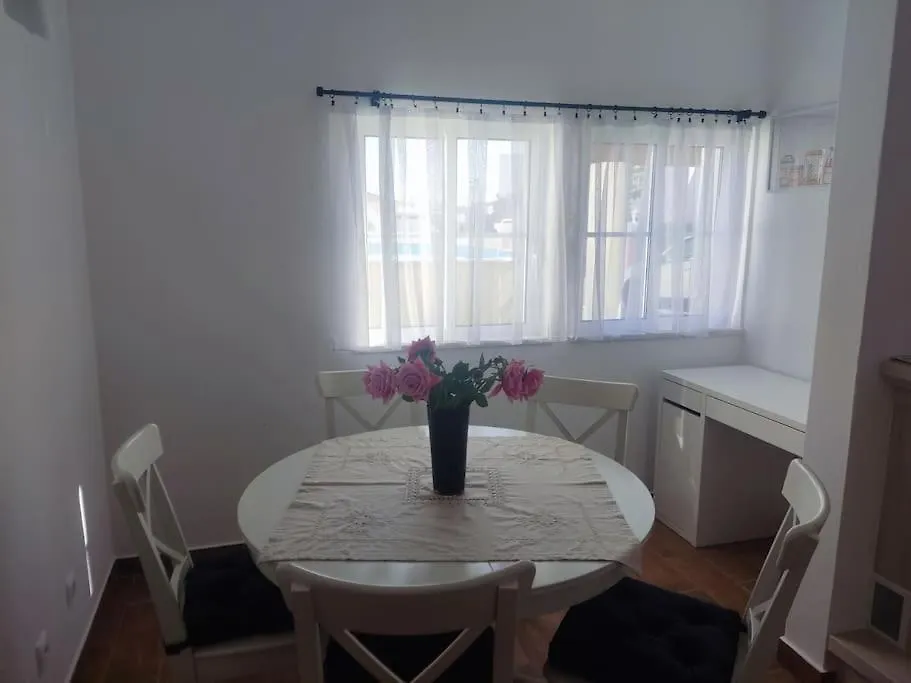 Central Location 3 Bedroom Villa Albufeira